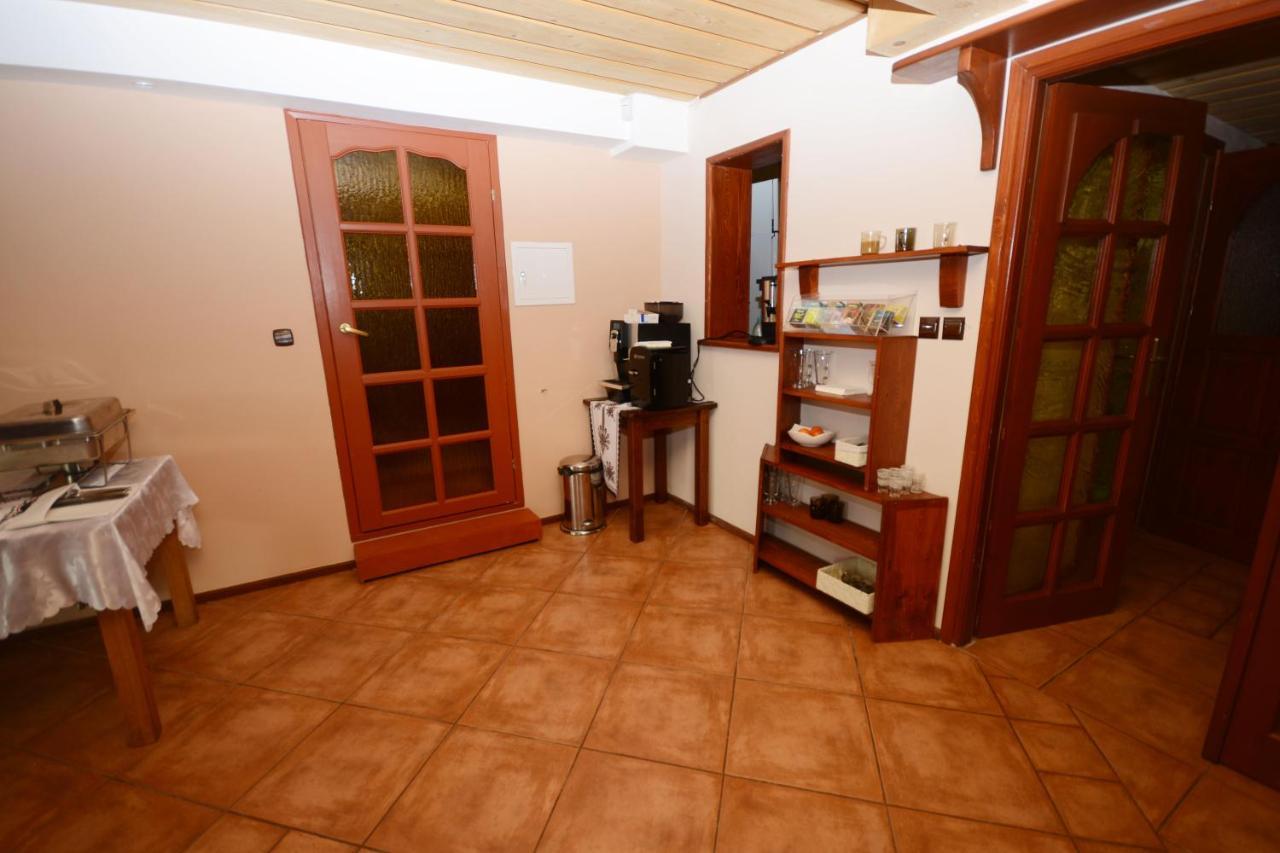 Dom Z Witrazami Apartment Bukowina Tatrzanska Luaran gambar