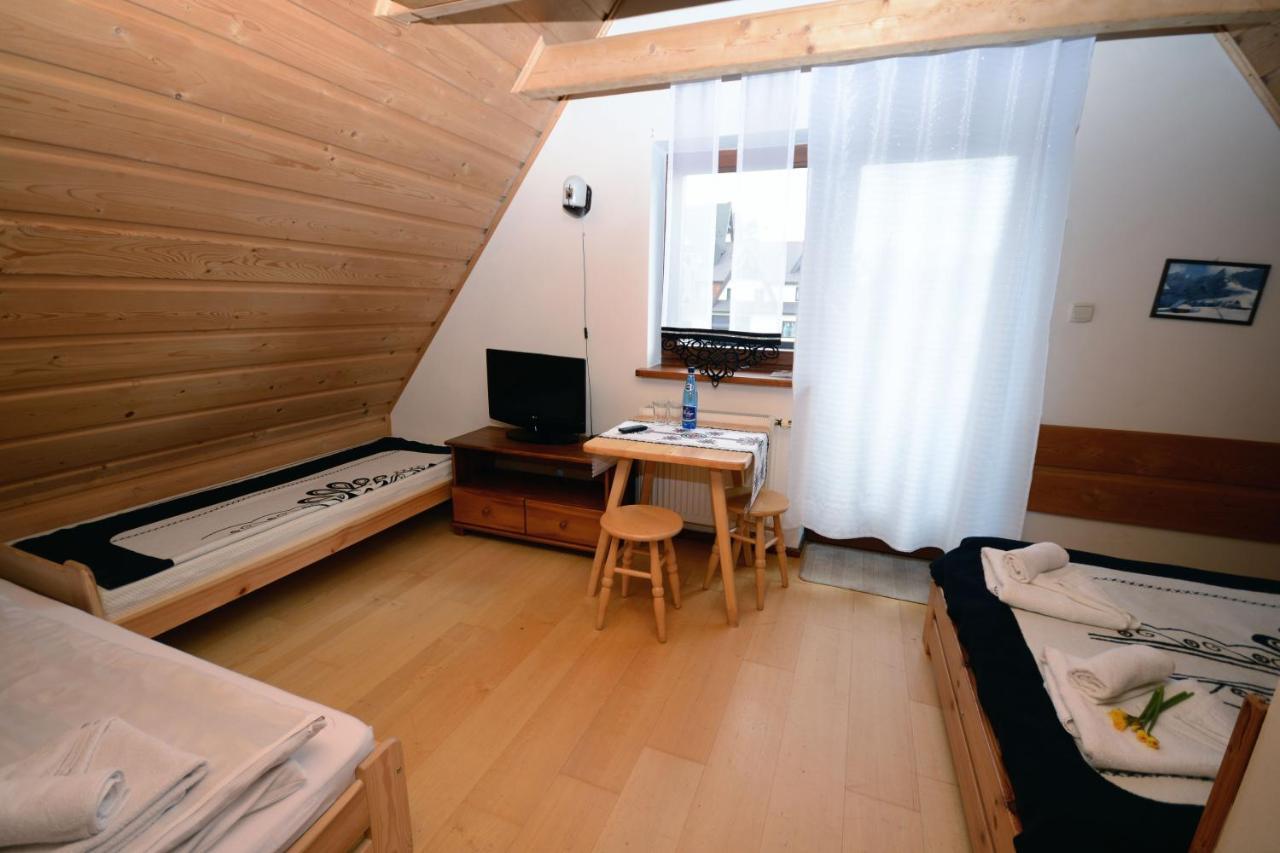 Dom Z Witrazami Apartment Bukowina Tatrzanska Luaran gambar