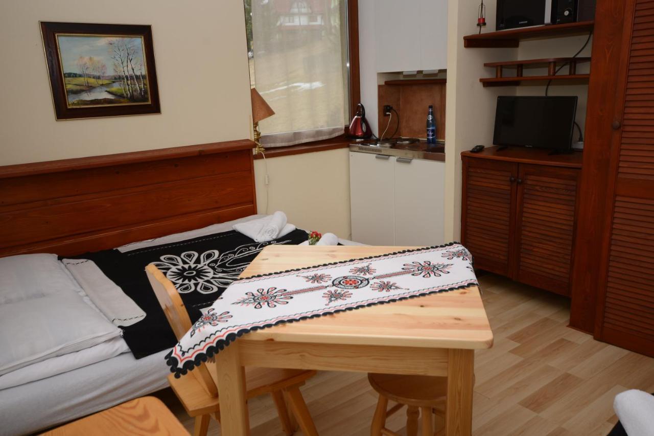 Dom Z Witrazami Apartment Bukowina Tatrzanska Luaran gambar