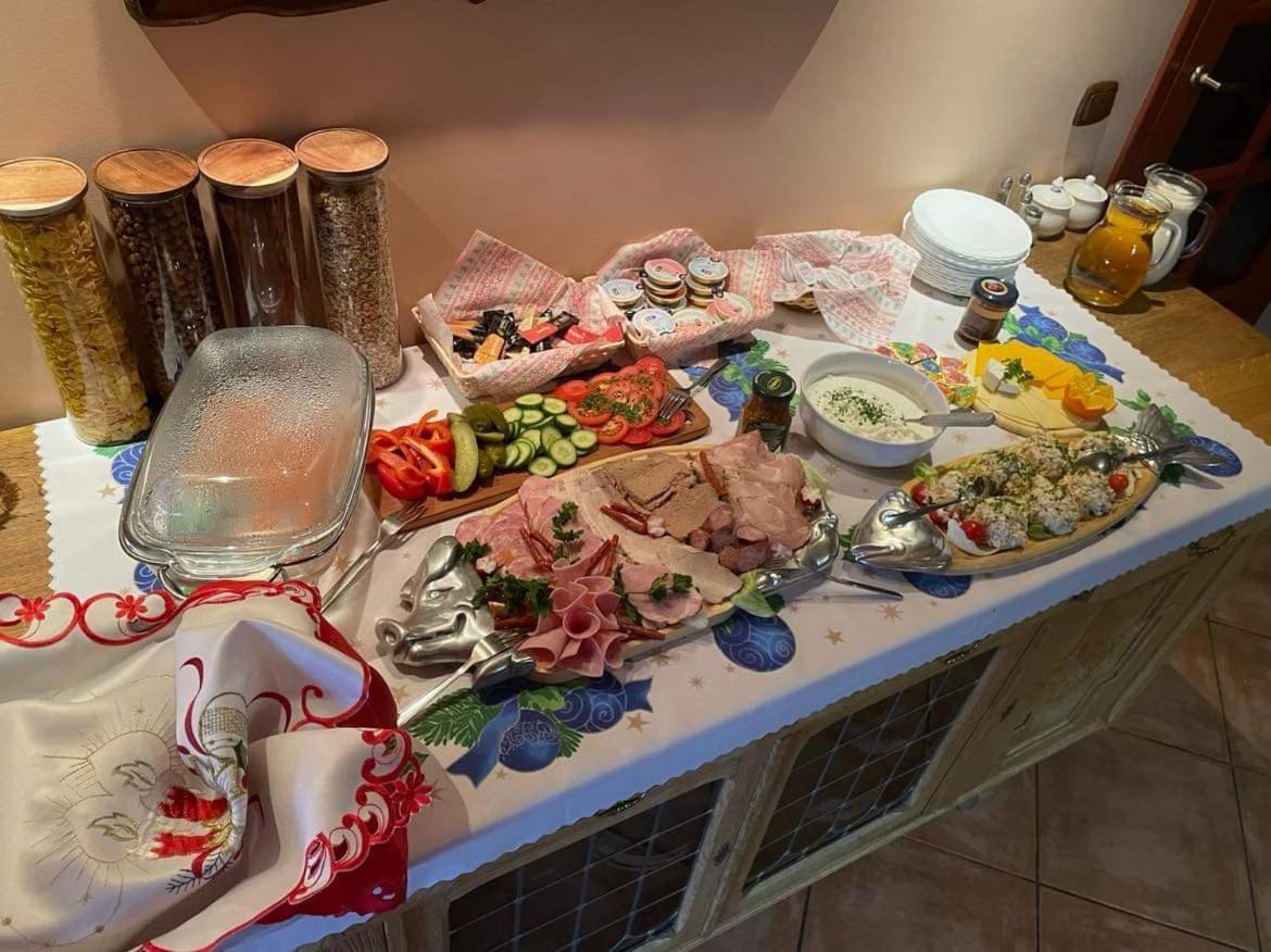 Dom Z Witrazami Apartment Bukowina Tatrzanska Luaran gambar