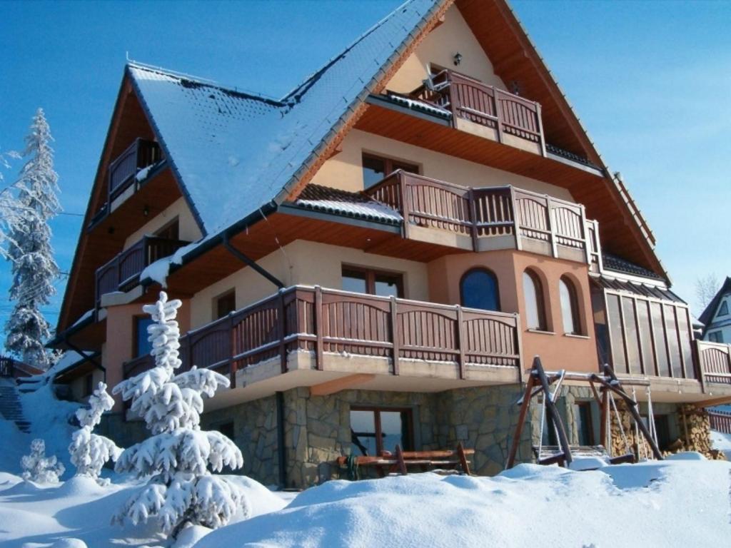 Dom Z Witrazami Apartment Bukowina Tatrzanska Luaran gambar